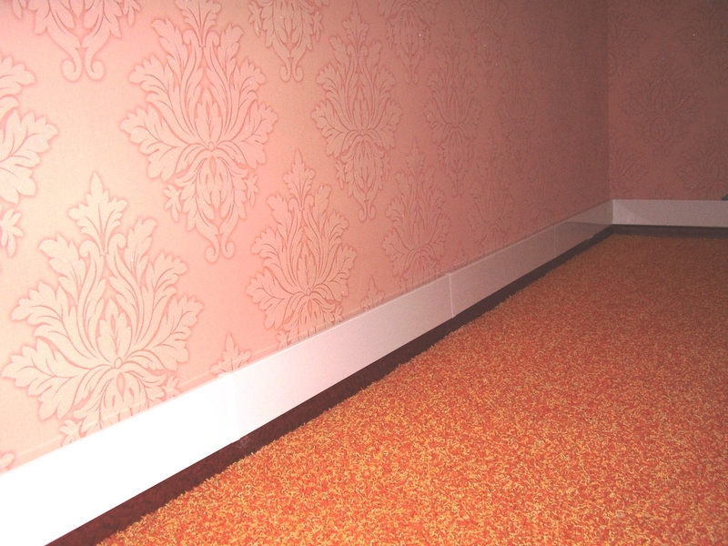 теплый плинтус